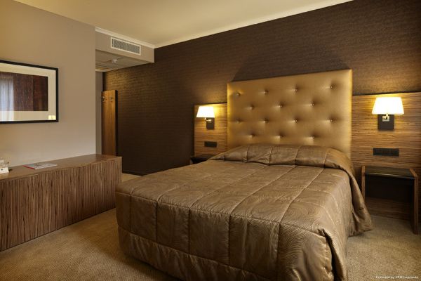 Hotel Hyllit (Antwerp)